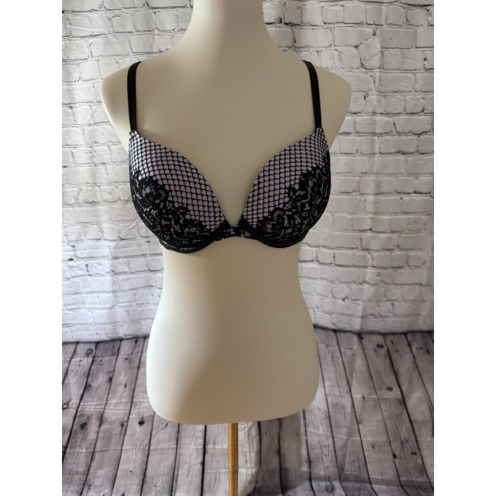 NWOT Victoria's Secret Very Sexy Scandalous Push Up Braโ Black White 36C